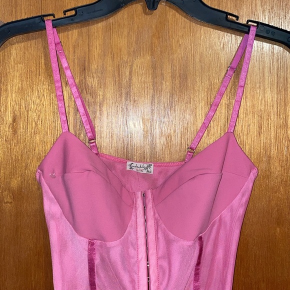 •FREE PEOPLE INTIMATELY•NWT LUCKY PINK NIGHT RHYTHM CORSET STYLE BODYSUIT  SMALL - Picture 8 of 12